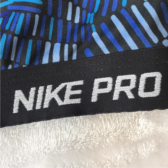 Nike Pro Classic Sports Bra.    Blue/Black
Size Medium - Picture 2 of 5